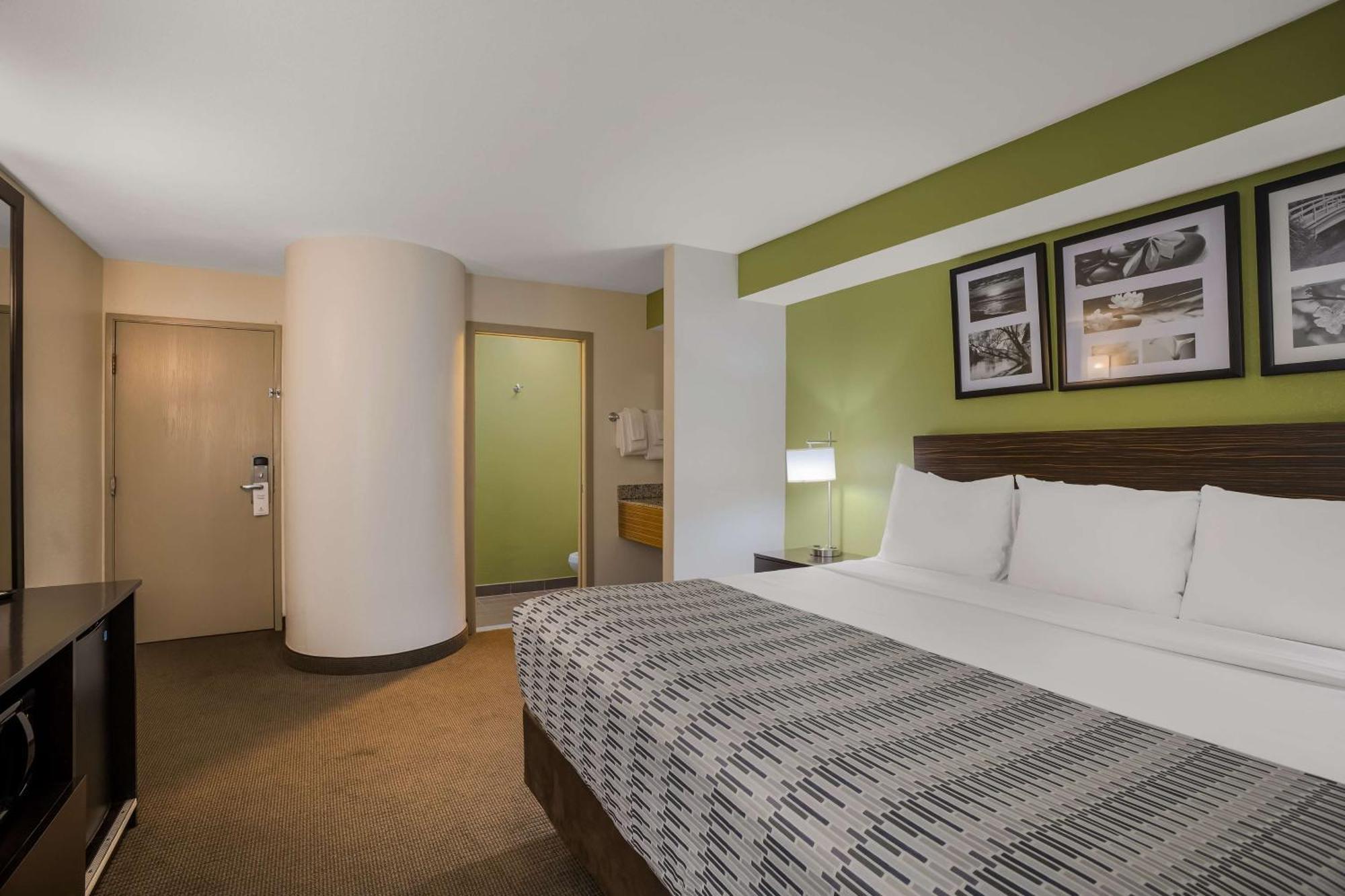 Surestay Plus By Best Western Mesa Superstition Springs Exterior foto
